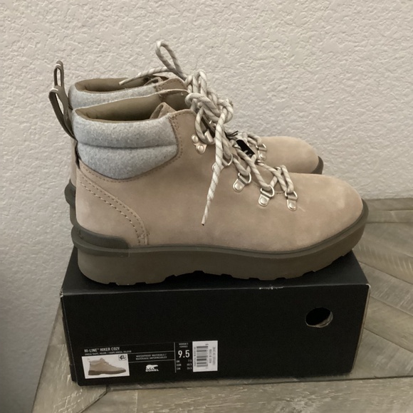 Sorel Shoes - SOREL Hi-Line Cozy Lace-Up Hiking Boot (Women) 9.5M